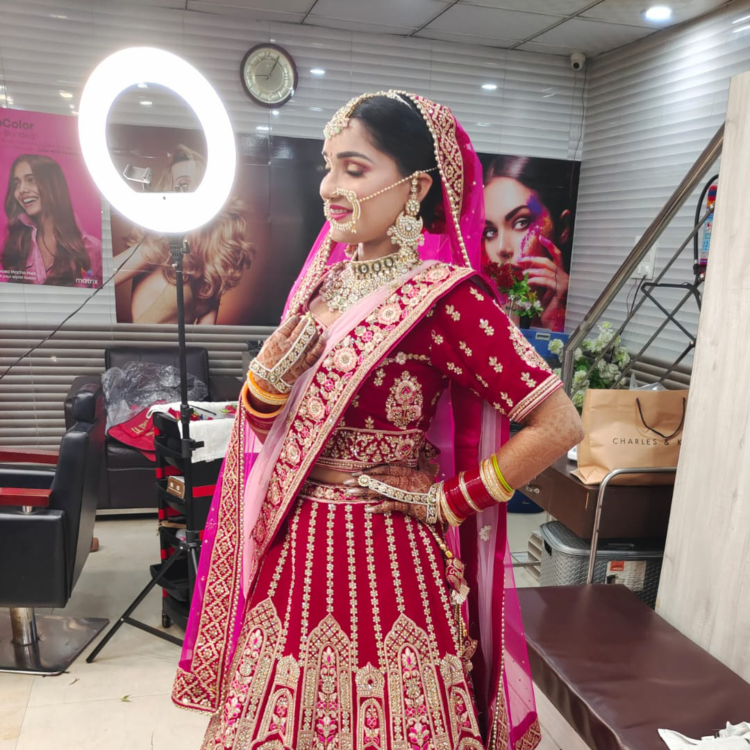 Bengali Bridal Makeup in Noida Sector 41