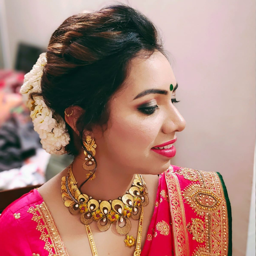 Bengali Bridal Makeup in Noida Sector 41